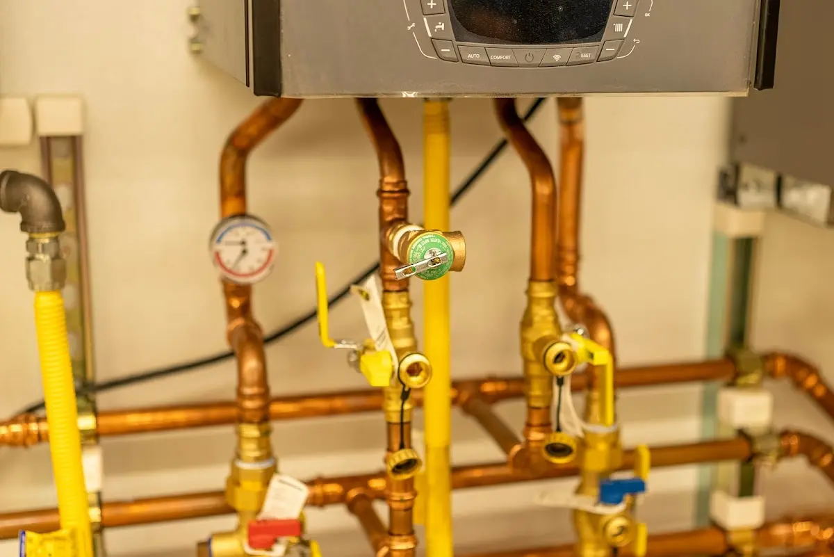 Licensed technician providing Slab Leak Repair for a homeowner in Lucas Valley-Marinwood